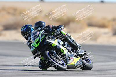 media/Jan-10-2025-CVMA Friday Practice (Fri) [[489e0da257]]/Group 4 and Trackday/Session 4 (Turn 16)/